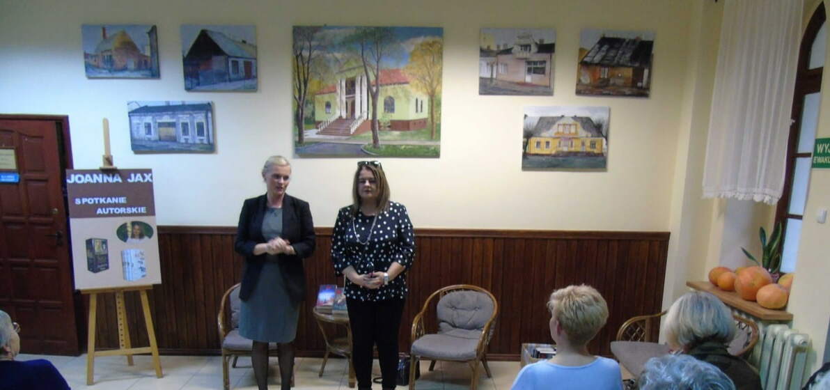 Zdjęcie do Spotkanie z pisarką Joanną Jax